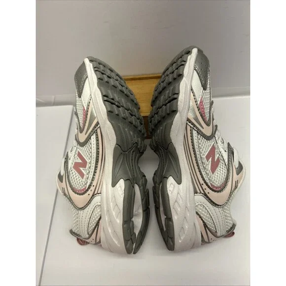 New Balance Kids 530 Bungee Sneakers Pink/Silver/White Size 1.5 New PZ530EC - Picture 3 of 8